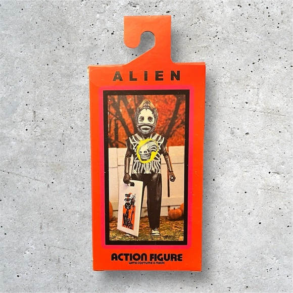 NECA Alien Action Figure - Picture 3 of 4